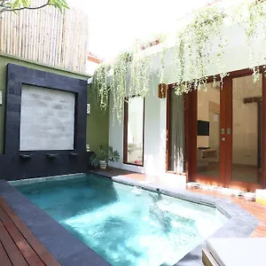 jas-green-villas-and-spa.hotelsseminyak.net/