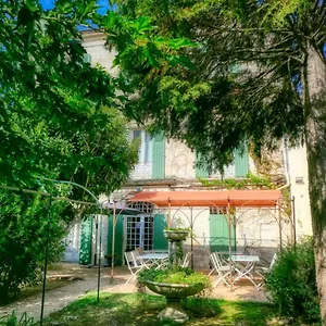 Au Saint Roch - Et Jardin Avignon