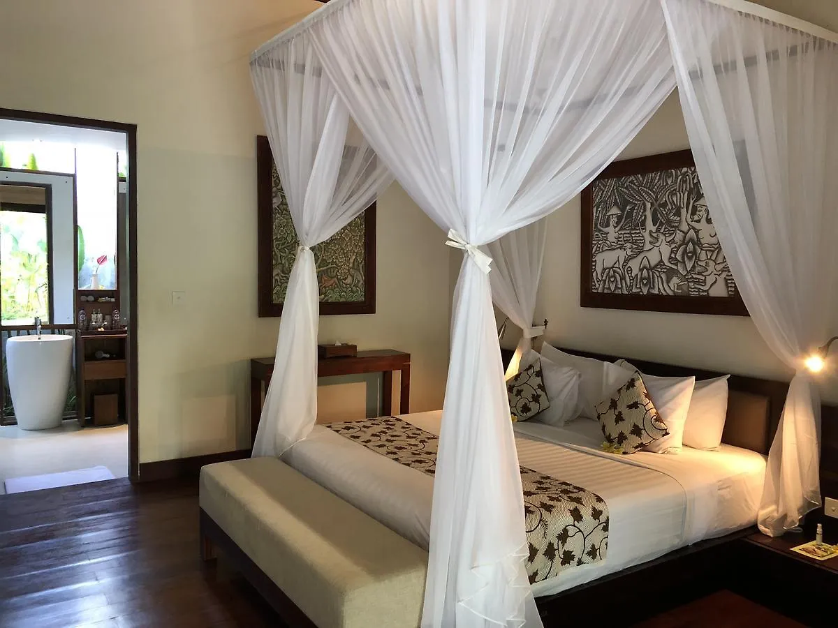 Villa Santun Luxury Private Villas-Chse Certified Ubud  Indonesia